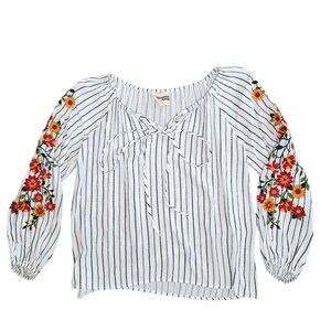 Savanna Jane embroidered floral long sleeve light weight striped tunic top Small